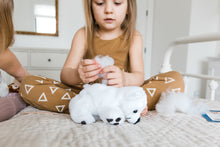 Charger l'image dans la visionneuse de la galerie, Girl stuffing Polar bear teddy