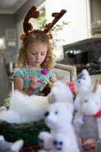 Charger l'image dans la visionneuse de la galerie, Christmas Par-T-Pet Holiday Teddy making