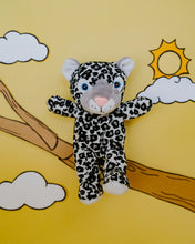 Load image into Gallery viewer, Plush Snow Leopard Cat
