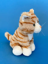 Load image into Gallery viewer, Plush Orange cat side view