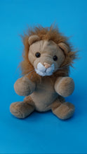 Load image into Gallery viewer, Plush Lion Making kit